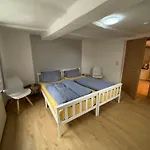 Naehe Edersee 1 Schlafzimmer, Garten, Parkplatz - 2 Von 3 Apartment
