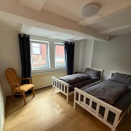 아파트 Ferienwohnung Naehe Edersee 1 Schlafzimmer, Garten, Parkplatz - Wohnung 2 Von 3 *