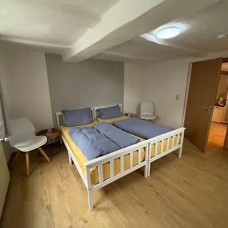 Im Alten Fachwerkhaeuschen Naehe Edersee 1 Schlafzimmer, Garten, Parkplatz - 2 Von 3 公寓