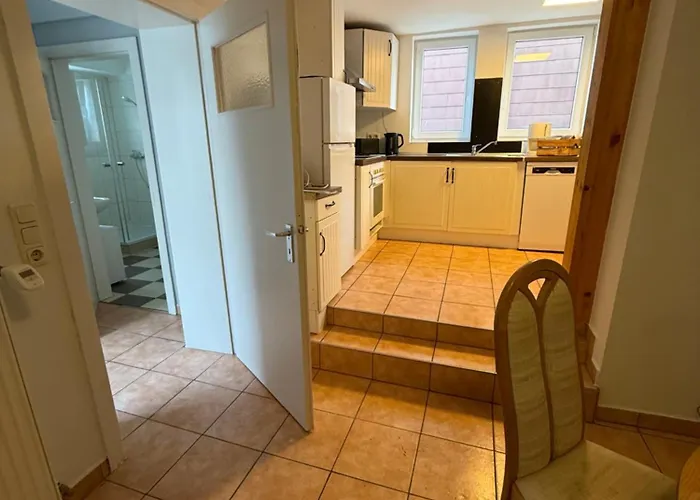 Einfache Monteurswohnung Am Ederseeradweg Mit 1 Schlafzimmer, Parkplatz - 2 Von 3 Apartment