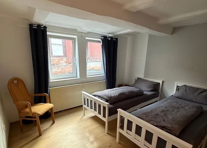 Apartment Einfache Monteurswohnung Am Ederseeradweg Mit 1 Schlafzimmer, Parkplatz - 2 Von 3 *